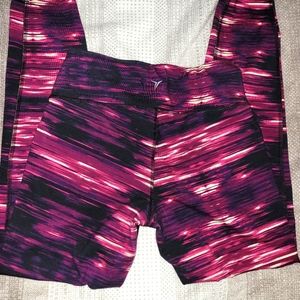 Old Navy Workout pants. Size Medium